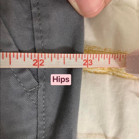 Old Navy Mid-Rise Boot-Cut Khakis for Women - Picture 13 of 13